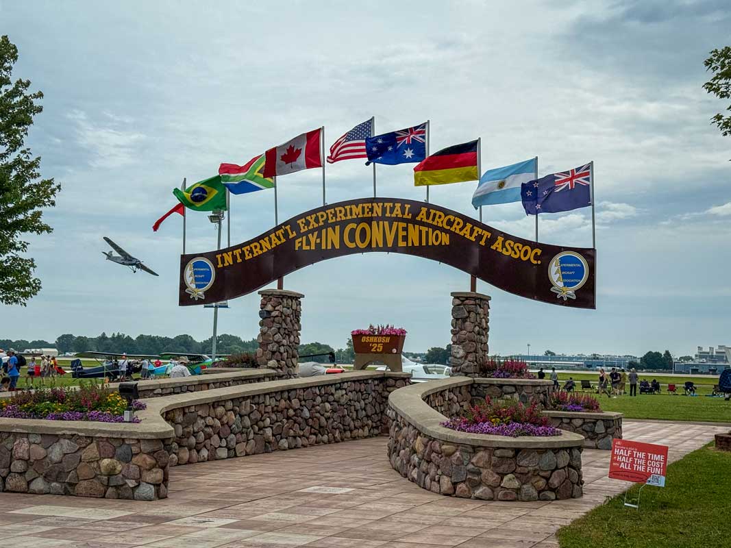 eaa fly in