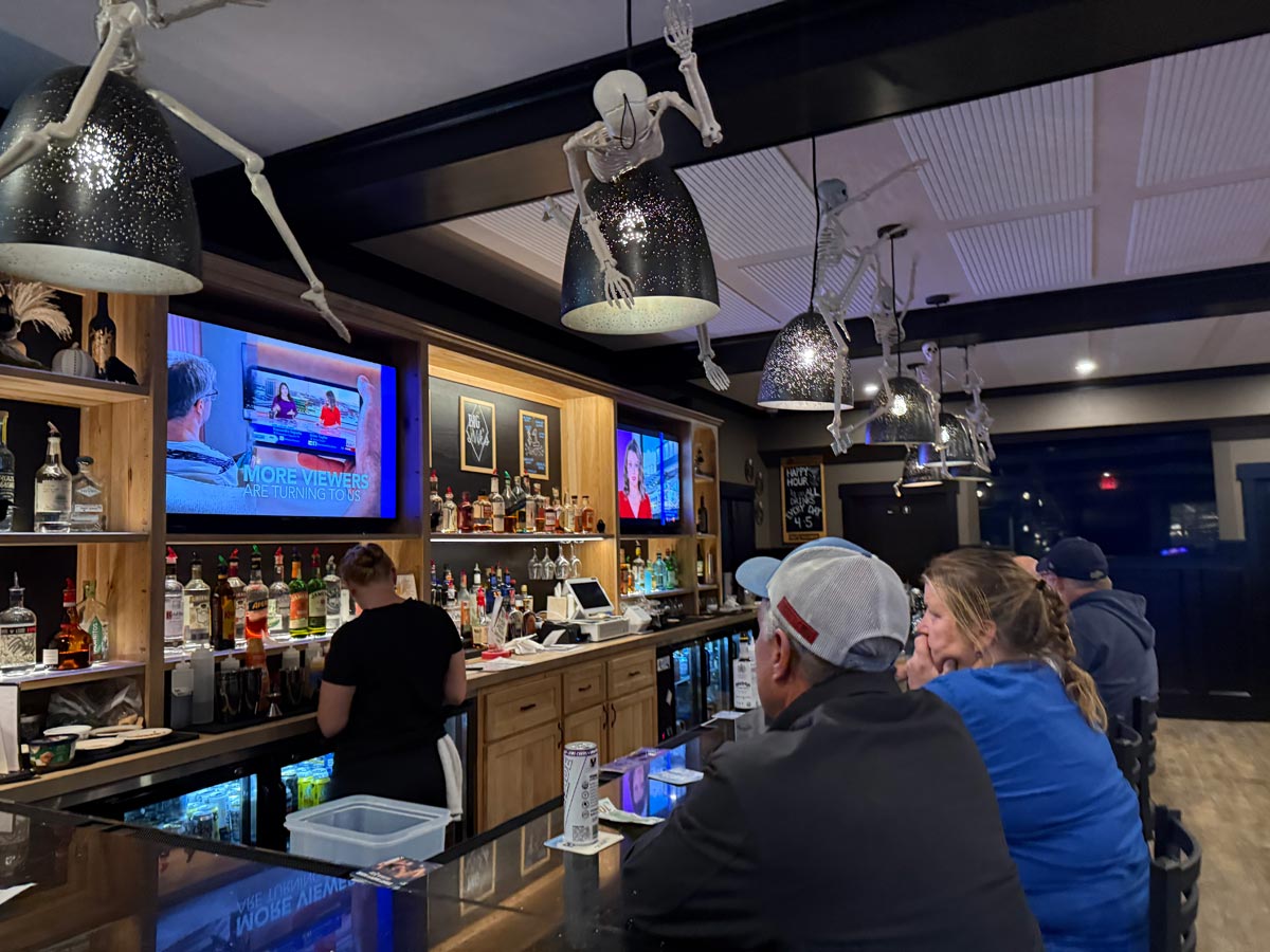 Big Nik's Stevens Point: A New Wisconsin Bar | WiscoLens 3 The bar inside Big Nik's in Stevens Point, Wisconsin